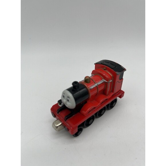 Thomas the Train Learning Curve Take n Play Lot of 8 Square Magnetic Diecast - Picture 5 of 8